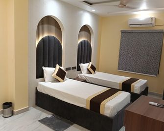 Hotel Bodhi Heritage And Restaurant - Gaya - Ložnice