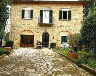 Villa Chiara - Montefollonico - Edificio