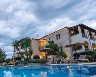 Country Inn - Kallithea
