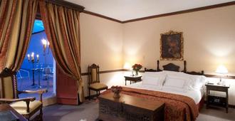 Hotel Dann Monasterio - Popayán - Schlafzimmer