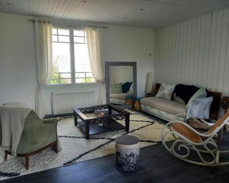 Chez Chris - Jard-sur-Mer - Living room