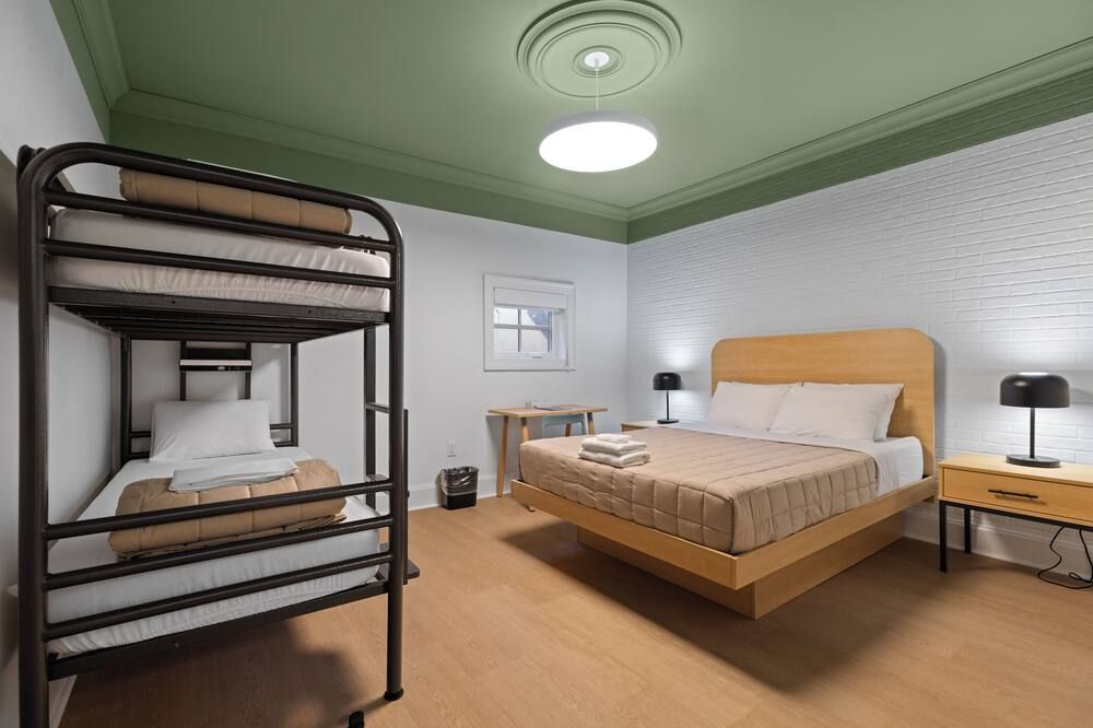 Hi Halifax Heritage House Hostel - Halifax