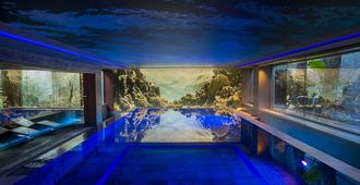 Hotel MIM Sitges - Sitges - Bể bơi