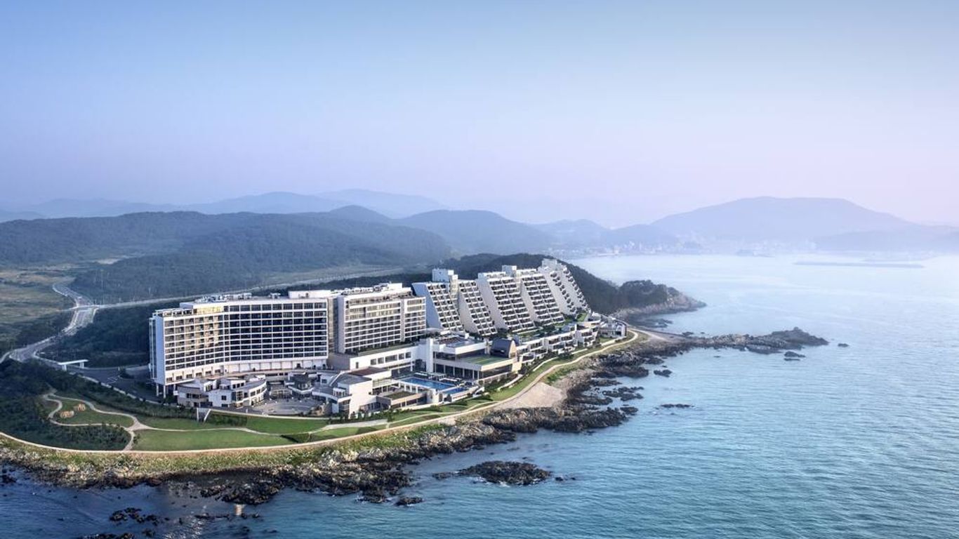 أنانتي آت بوسان كوف