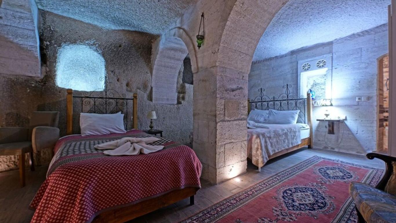 Angel Cave Suite