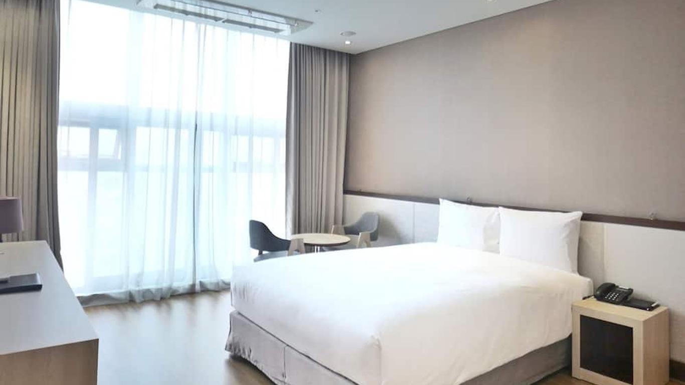 Rosana Hotel