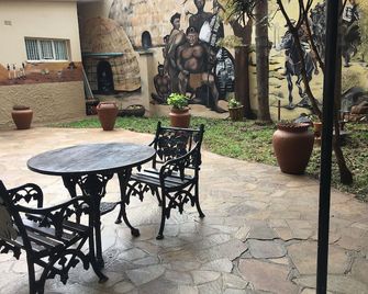 Zaks Place Hotel - Bulawayo - Terasa