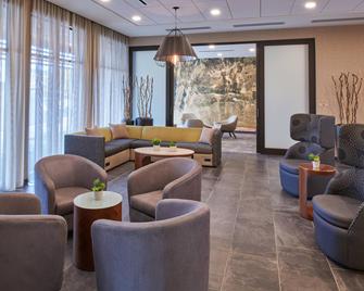 Courtyard by Marriott Petoskey at Victories Square - Petoskey - Lounge