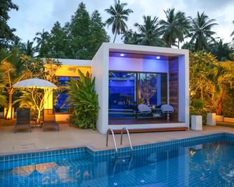 Zee Luxury Boutique Hotel - Ko Pha Ngan - Kolam