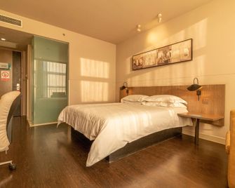 Jinjiang Inn Pinshang Tianjin Haitai Industrial Park Branch - Tianjin - Bedroom