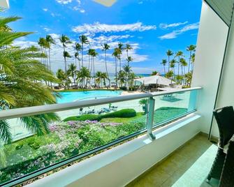 Marbella 2bedroom Beachfront Apartment - San Pedro de Macorís - Balcony