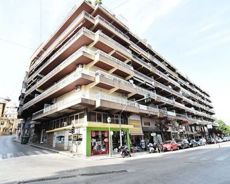 Superior Central Kavala - Kavala - Gebouw