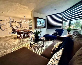 Ph Grande, Piso Completo 100% Remodelado Zona Expo - Zapopan - Obývací pokoj