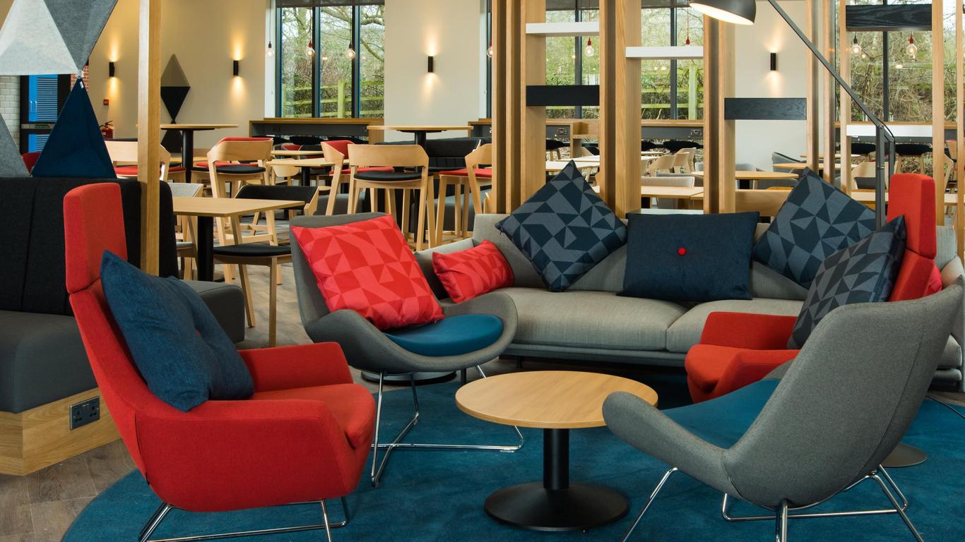 Holiday Inn Express Birmingham Airport NEC by IHG