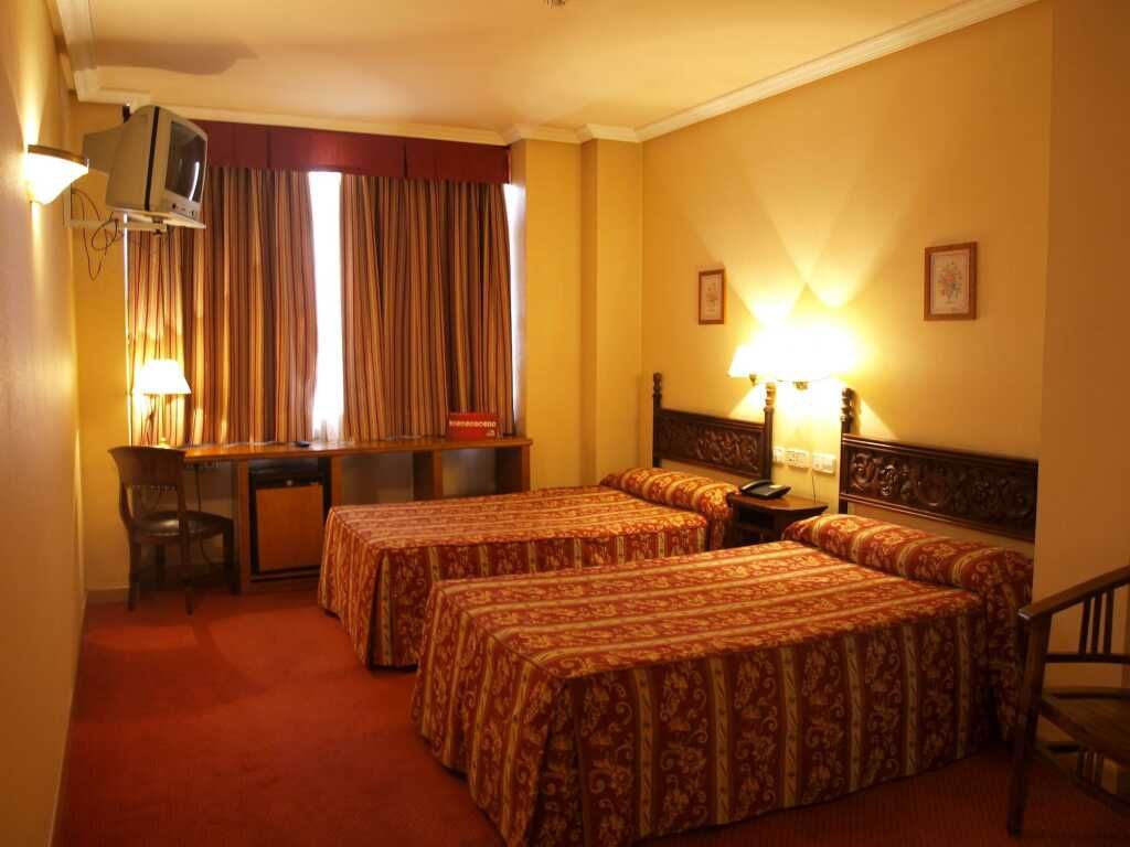 Hotel Don Luis - מדריד - חדר שינה