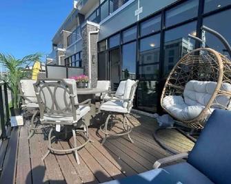 Lake Escape - Innisfil - Patio