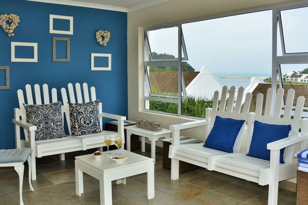 ذي إيستواري هوتل آند سبا