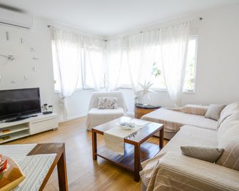 Deluxe Apartments Goya - Zara - Soggiorno