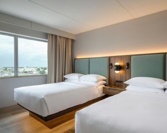 溫尼伯機場希爾頓套房酒店 - 溫尼伯 - 臥室