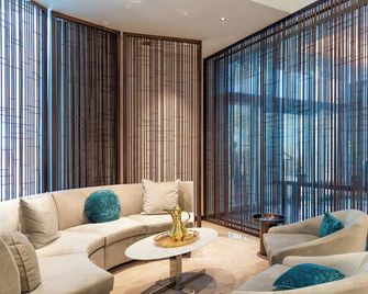 Novotel Dubai Gold District - Dubai - Lounge