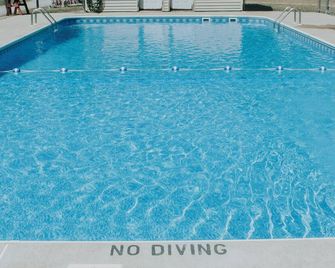 Deluxe Cabin7 Within Campground - Mifflinburg - Piscina