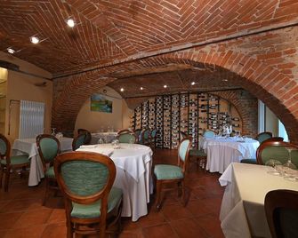 Agriturismo San Martino - Farigliano - Restaurant