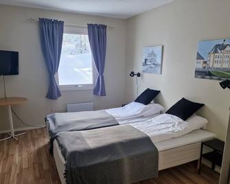 Badeland Gjestegård - Raufoss - Schlafzimmer