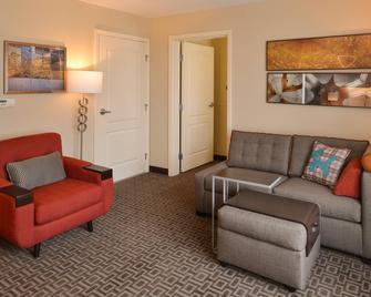 TownePlace Suites by Marriott Sacramento Roseville - Roseville - Living room