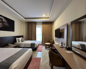 Vega Prime Hotel & Convention - Sorong - Chambre