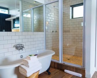 Liedjiesbos Urban Olive Farm - Bloemfontein