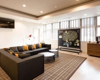 Comfort Hotel Nagoya Meiekiminami - Nagoya - Oturma odası