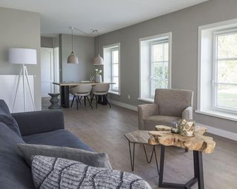 Apartment in tasteful farmhouse in De Cocksdorp, on the Wadden island of Texel - De Cocksdorp - Huiskamer