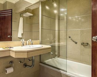 Up Retiro - Buenos Aires - Baño