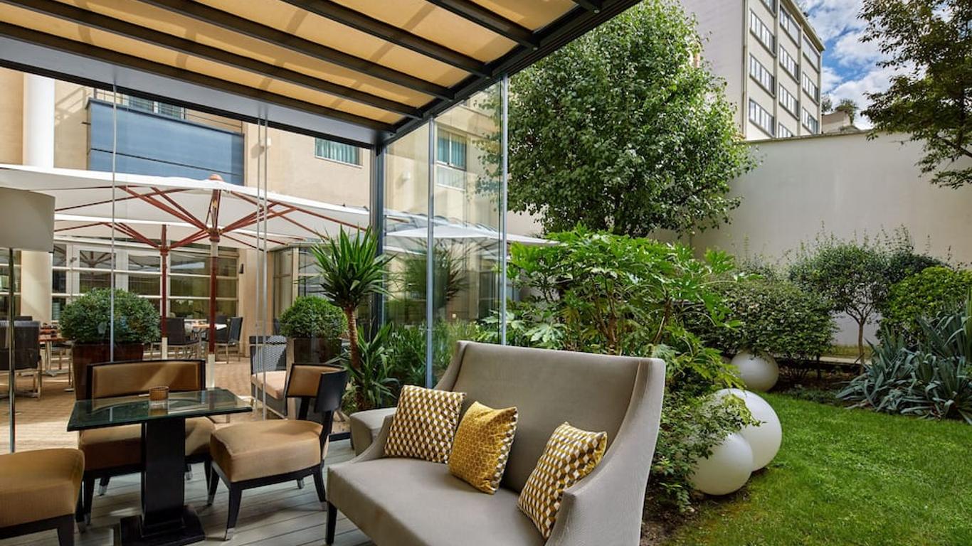 Hotel Ampere