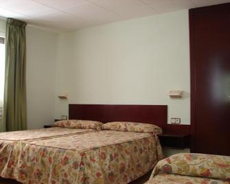 Hostal Del Ripollès - Ripoll - Chambre