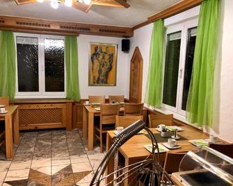 Hotel-Cocco-Bello in der Villa Foret - Ludwigsburg - Restaurace