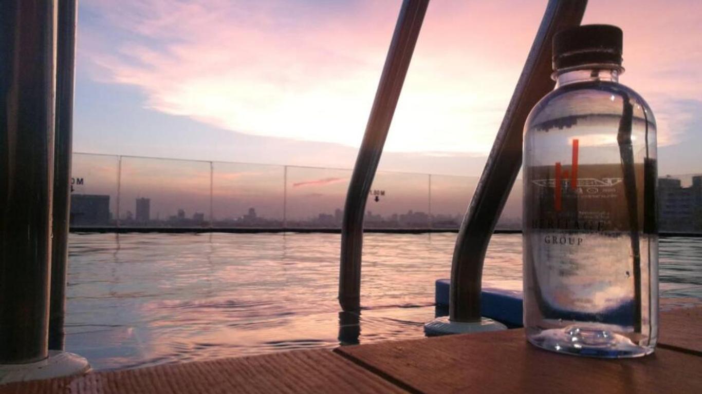 ذا هرتدج هوتلز سريناكارين