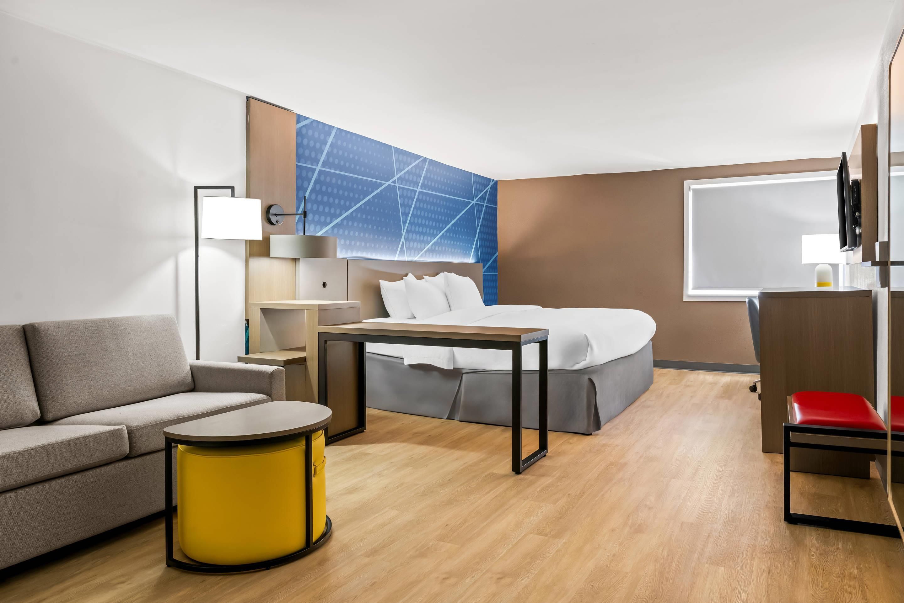 كومفرت إن آند سويتس