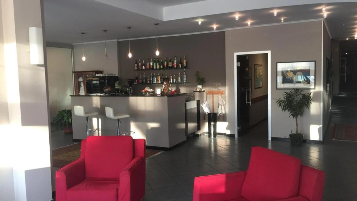 هوتل انترنازيونالي