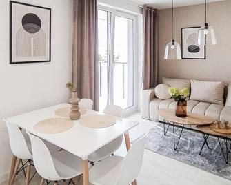 Stunning apartment in Biskupiec - Biskupiec (Olsztynski) - Jadalnia