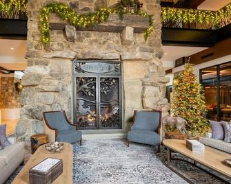 Dollywood's HeartSong Lodge & Resort - Pigeon Forge - Patio