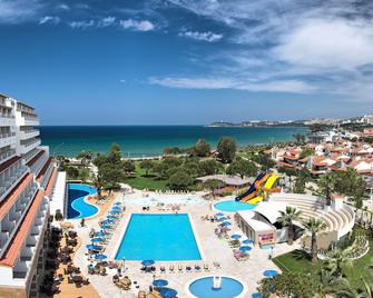 Batihan Beach Resort & Spa - Kuşadası - Havuz