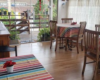 Suítes Bela Joao e Maria - Campos do Jordão - Restaurante