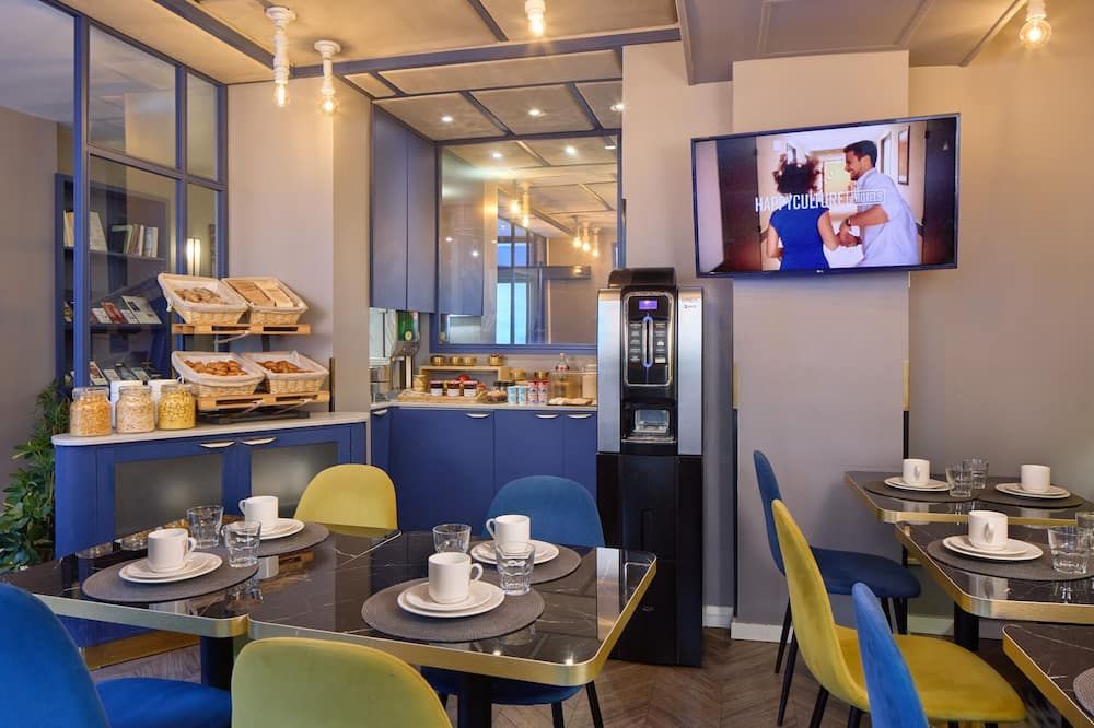 هوتل أو إتش إم باي هابي كلتشر