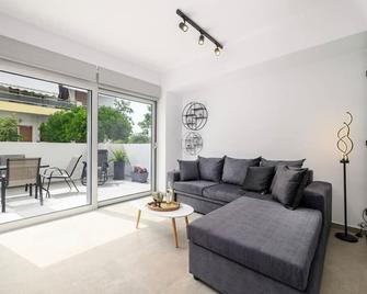 Aetherius Executive Suite 5 Min To Beach - Tigaki - Sala de estar