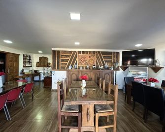 Hotel Flor De Limao - Santa Cruz Cabrália - Restaurant