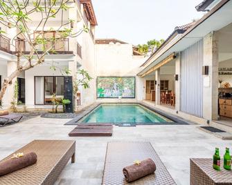 Balian Paradise Hotel - Selemadeg - Pool