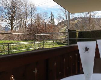 Apartment Marie-Soleil by Interhome - Gstaad - Balcony