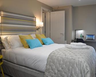 Polzeath Beach House - Wadebridge - Bedroom