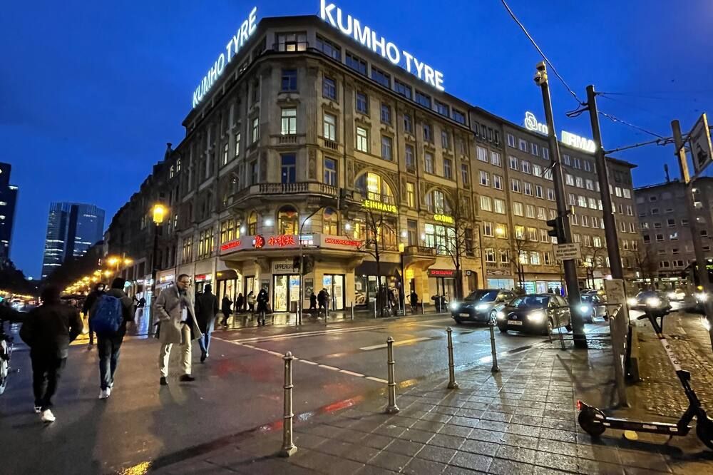 Jc&blue Guesthouse - Hostel - פרנקפורט אם מיין - בניין